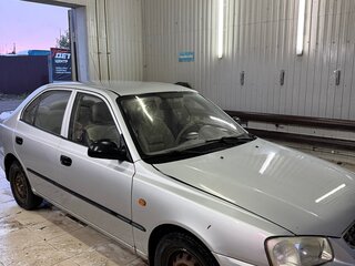 2007 Hyundai Accent ТагАЗ II, серебристый, 300000 рублей, вид 4