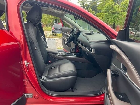 2021 Mazda CX-30 I, красный, 1477777 рублей - вид 9