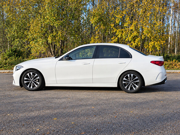 2022 Mercedes-Benz C-Класс 180 V (W206), белый, 3600000 рублей - вид 1