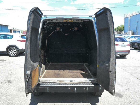 2005 Ford Transit Connect, серый, 445000 рублей - вид 6