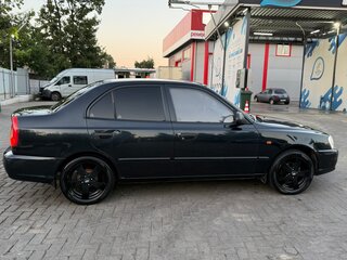 2011 Hyundai Accent ТагАЗ II, чёрный, 610000 рублей, вид 4