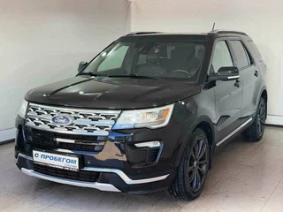 2018 Ford Explorer V Рестайлинг 2, чёрный, 2155000 рублей, вид 1
