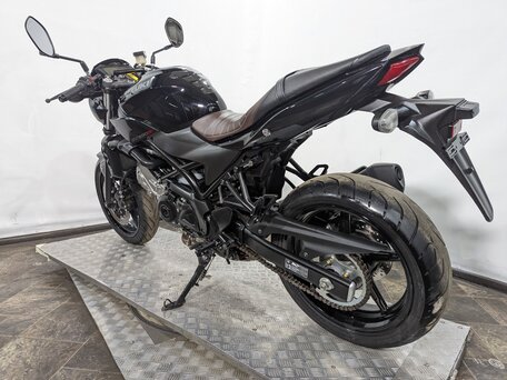 2020 Suzuki SV 650, серый, 549000 рублей, вид 4