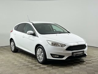2015 Ford Focus III Рестайлинг, белый, 985000 рублей, вид 1