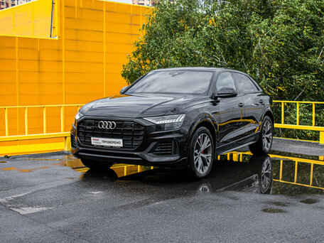 Audi Q8 I (4M)