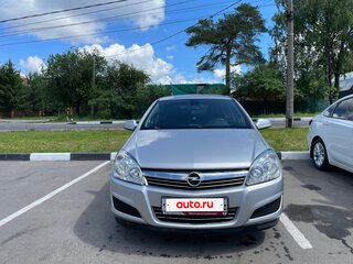 2013 Opel Astra H Рестайлинг, серебристый, 799000 рублей, вид 1