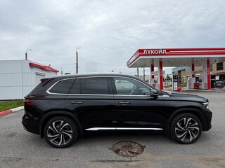 2024 Geely Monjaro I, чёрный, 3600000 рублей, вид 4