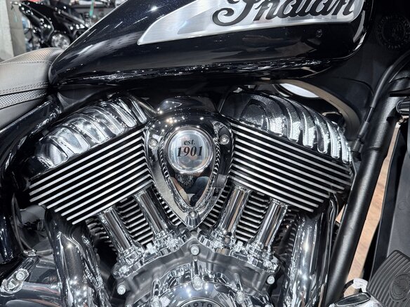2023 Indian Roadmaster, чёрный, 3499000 рублей - вид 37