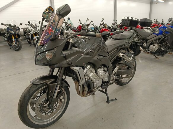 2008 Yamaha FZ1, серый - вид 4