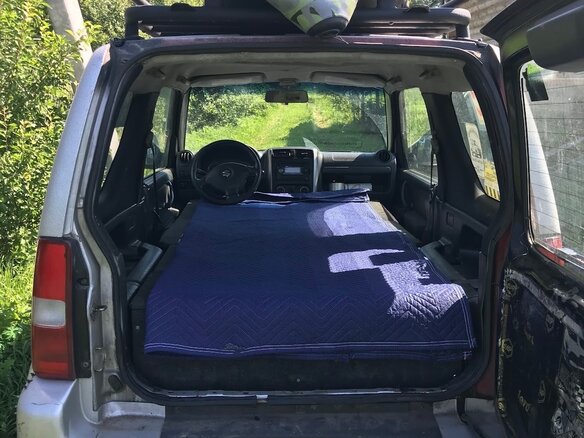 2005 Suzuki Jimny III Рестайлинг 1, серый, 500000 рублей - вид 8