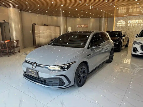 Volkswagen Golf VIII