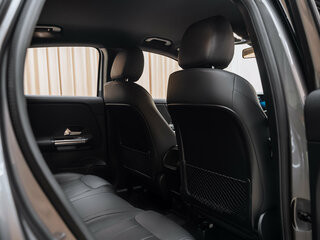 2021 Mercedes-Benz GLA 200 II (H247), серый, 4050000 рублей, вид 3