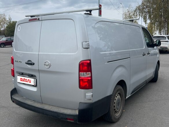 2021 Opel Vivaro, серебристый, 2350000 рублей - вид 8
