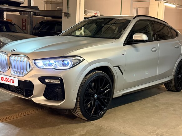 2021 BMW X6 40i III (G06), серебристый - вид 1