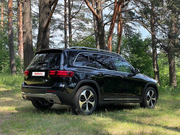 2024 Mercedes-Benz GLB 250 I (X247) Рестайлинг, чёрный, 3500000 рублей - вид 3
