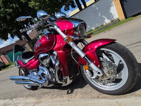 2007 Suzuki Boulevard M109R, красный, 950000 рублей, вид 1