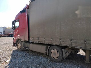 2016 Volvo FH, красный, 5771000 рублей, вид 4