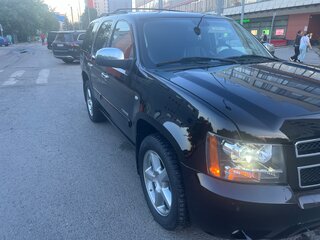 2008 Chevrolet Tahoe III, чёрный, 1950000 рублей, вид 3