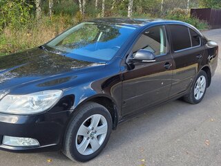 2012 Skoda Octavia II (A5) Рестайлинг, чёрный, 750000 рублей, вид 1