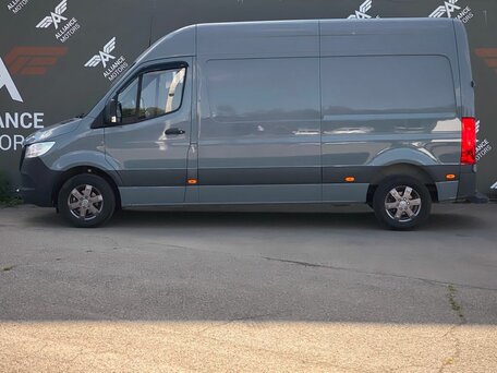 2018 Mercedes-Benz Sprinter, серый, 3195000 рублей, вид 4