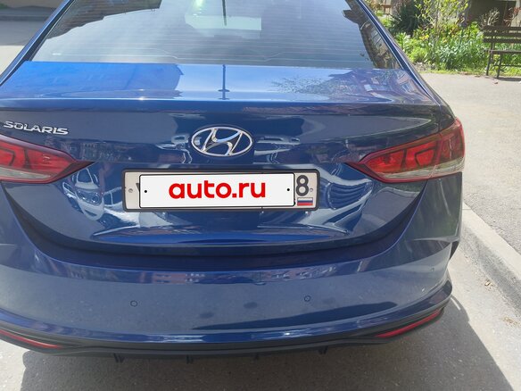 2021 Hyundai Solaris II Рестайлинг, синий, 1820000 рублей - вид 4