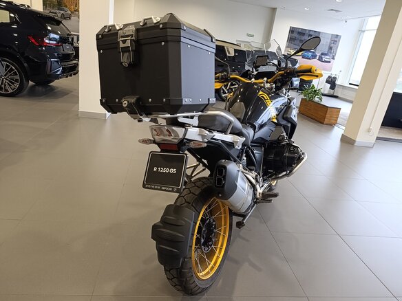 2021 BMW R 1250 GS, чёрный, 2100000 рублей - вид 2