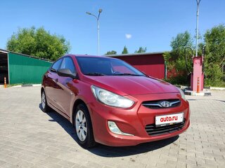2011 Hyundai Solaris I, красный, 640000 рублей, вид 3