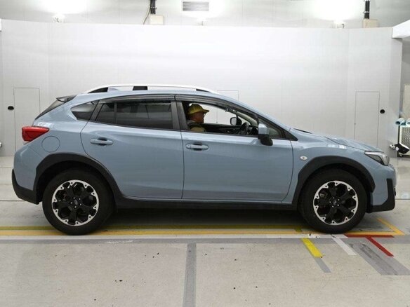 2022 Subaru XV II Рестайлинг, голубой, 1950000 рублей - вид 3