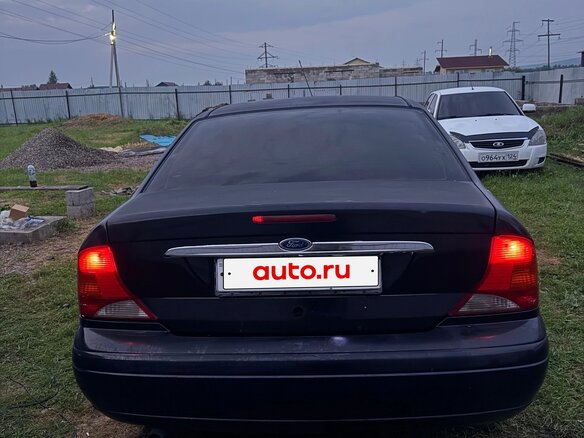 2004 Ford Focus I Рестайлинг, синий - вид 3