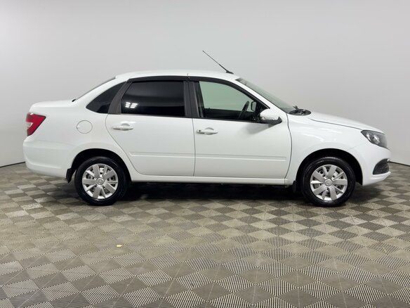 2025 Lada (ВАЗ) Granta I Рестайлинг, белый, 769900 рублей - вид 4
