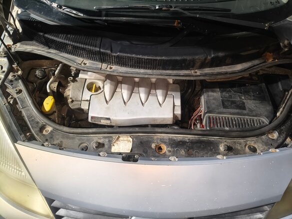 2004 Renault Scenic II, серый, 230000 рублей - вид 12