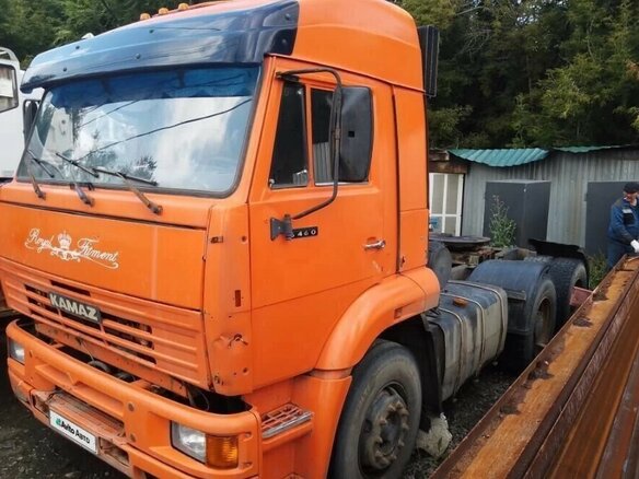 2008 КамАЗ 6460, оранжевый, 800000 рублей