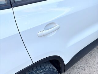 2011 Volkswagen Tiguan I Рестайлинг, белый, 1150000 рублей, вид 5