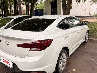 2019 Hyundai Elantra VI (AD) Рестайлинг, белый, 780000 рублей, вид 5