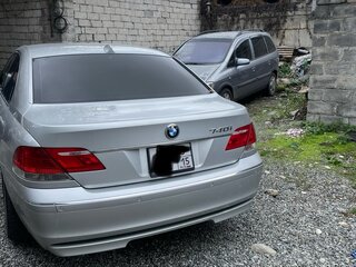 2008 BMW 7 серии 740i IV (E65/E66) Рестайлинг, серебристый, 2550000 рублей, вид 3