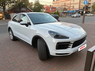 2019 Porsche Cayenne III, белый, 6200000 рублей, вид 1