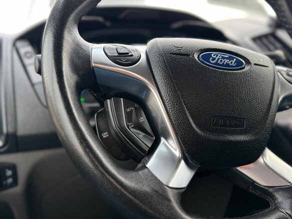 2020 Ford Transit, серебристый, 3900000 рублей - вид 12