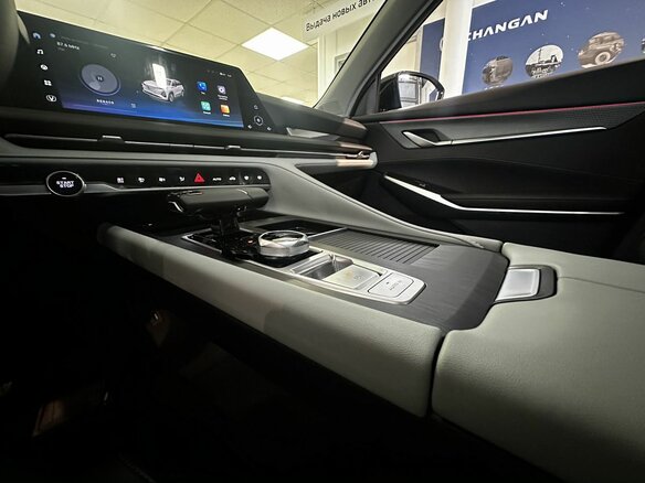 2024 Changan CS75 Plus III, серый, 2900000 рублей - вид 10