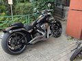 2015 Harley-Davidson Breakout, чёрный, 1500000 рублей - вид 2