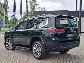 2026 Toyota Land Cruiser 300 Series, чёрный, 15180000 рублей, вид 3