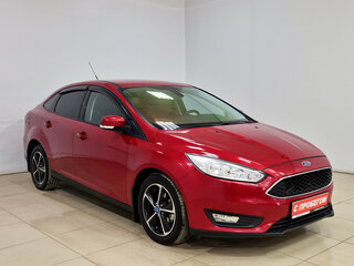 2016 Ford Focus III Рестайлинг, красный, 950000 рублей, вид 3