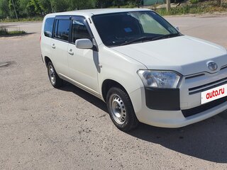 2016 Toyota Probox I Рестайлинг, белый, 1100000 рублей, вид 3