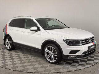 2017 Volkswagen Tiguan II, белый, 2480000 рублей, вид 3