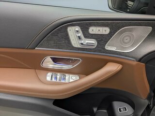 2025 Mercedes-Benz GLE 450 II (V167) Рестайлинг, серый, 16920000 рублей, вид 5