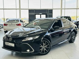 2021 Toyota Camry VIII (XV70) Рестайлинг, чёрный, 2899000 рублей, вид 2