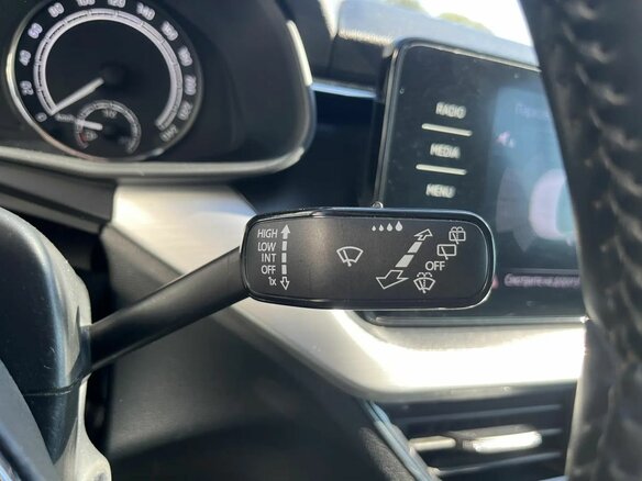 2020 Skoda Rapid II, белый, 1425000 рублей - вид 18
