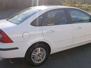 2007 Ford Focus II Рестайлинг, белый, 320000 рублей, вид 4