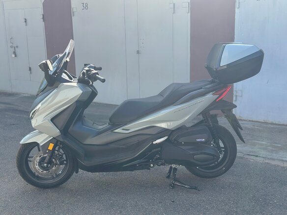 2026 Honda Forza, серый, 1000000 рублей - вид 12