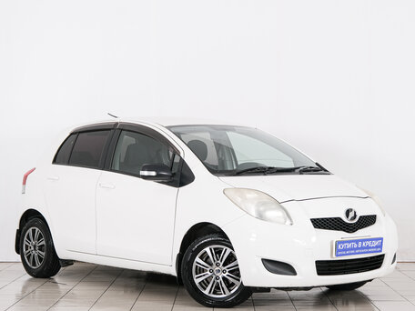 Toyota Vitz II (XP90)