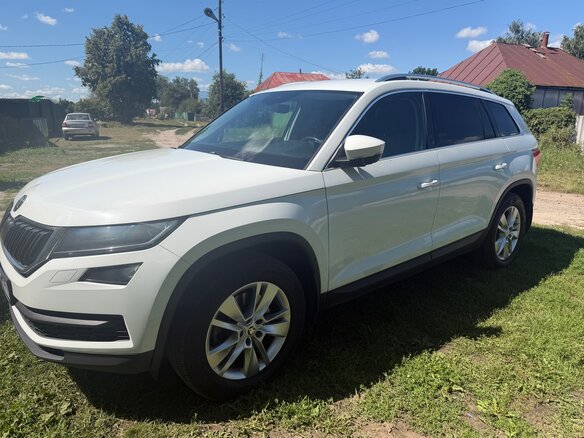 2020 Skoda Kodiaq I, белый - вид 1